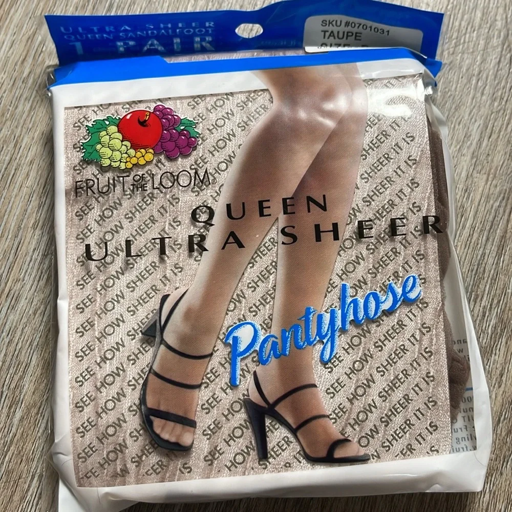 Queen Ultra Sheer Taupe Pantyhose Size D (3X-4X)